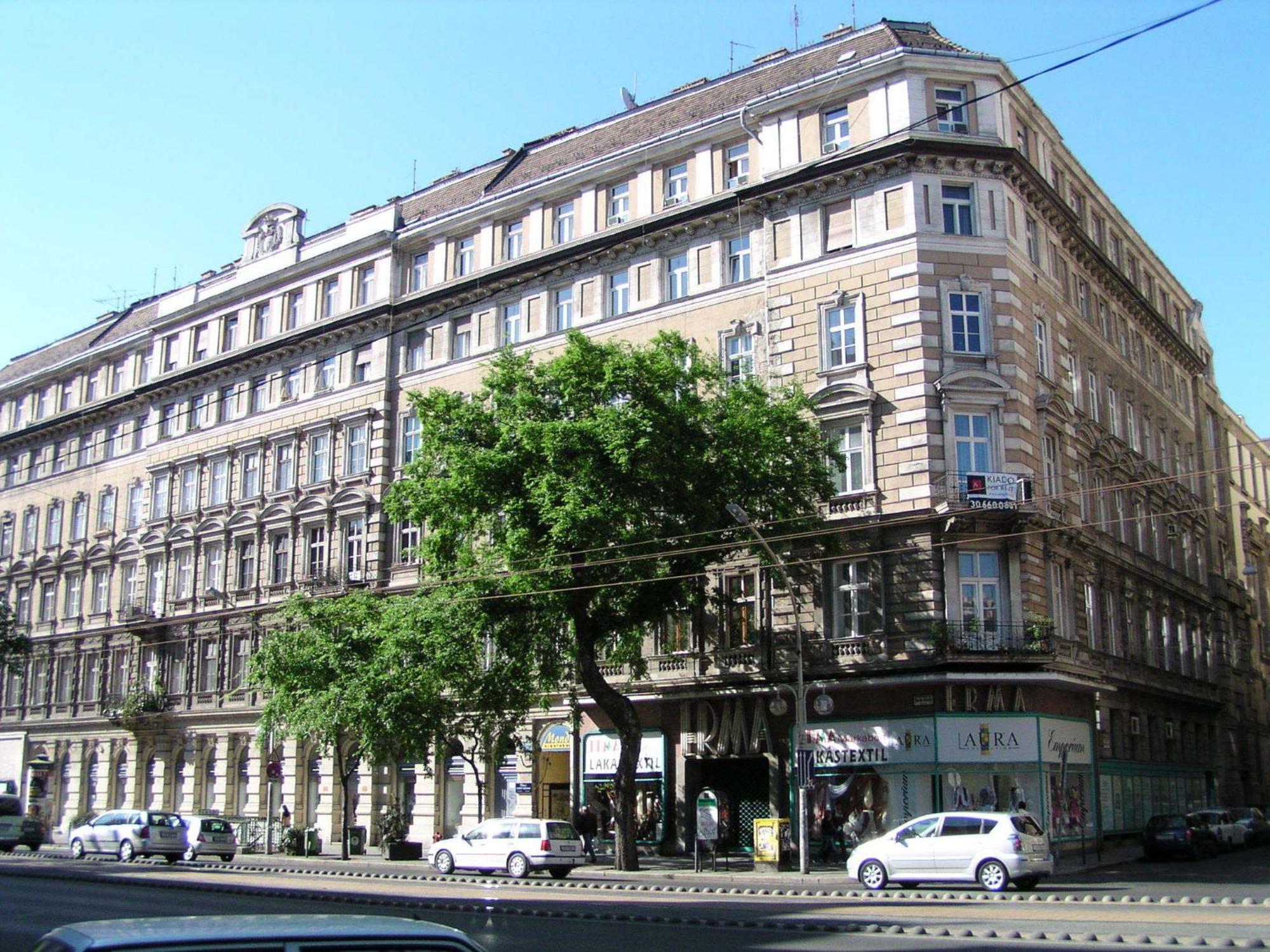 Eitans Guesthouse Budapest Luaran gambar